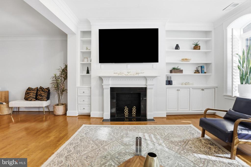1830 JEFFERSON PLACE NW Unit: 11