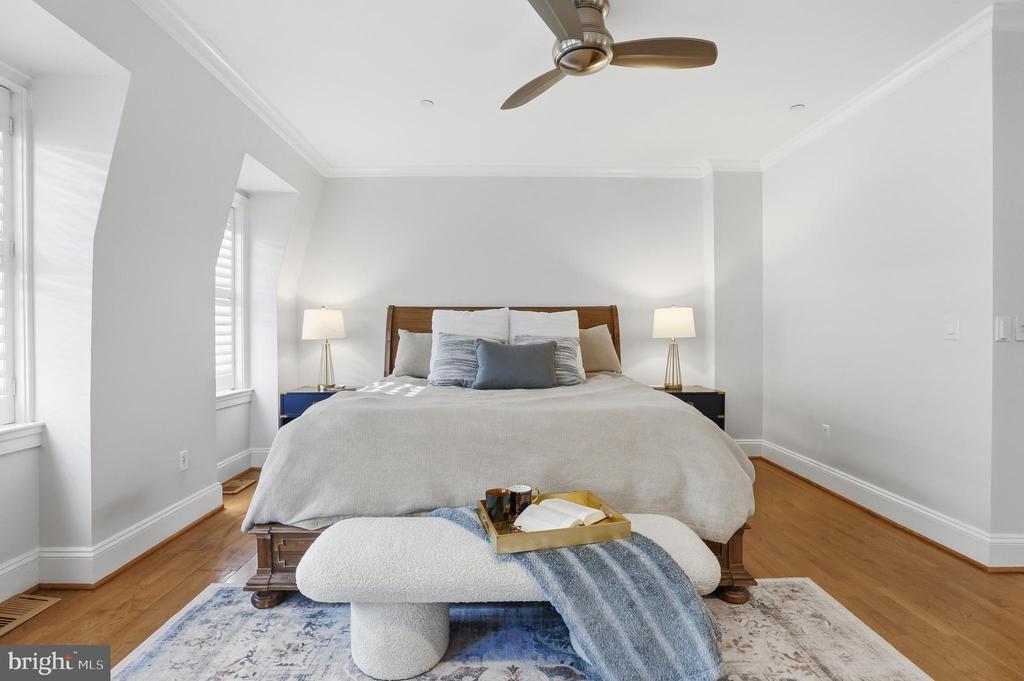 1830 JEFFERSON PLACE NW Unit: 11