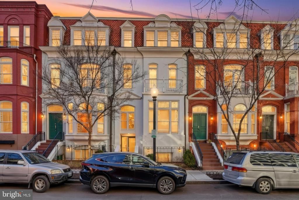 1830 JEFFERSON PLACE NW Unit: 11