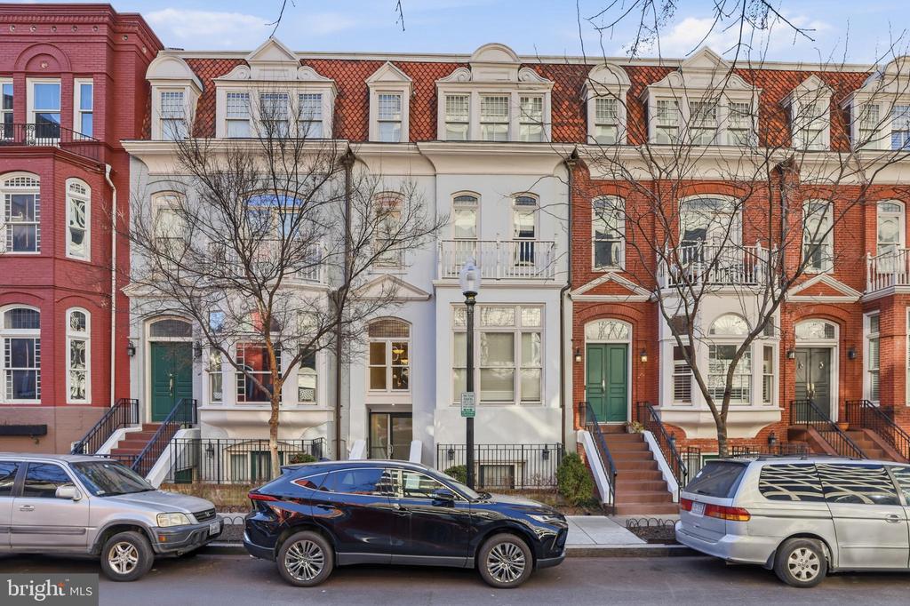 1830 JEFFERSON PLACE NW Unit: 11