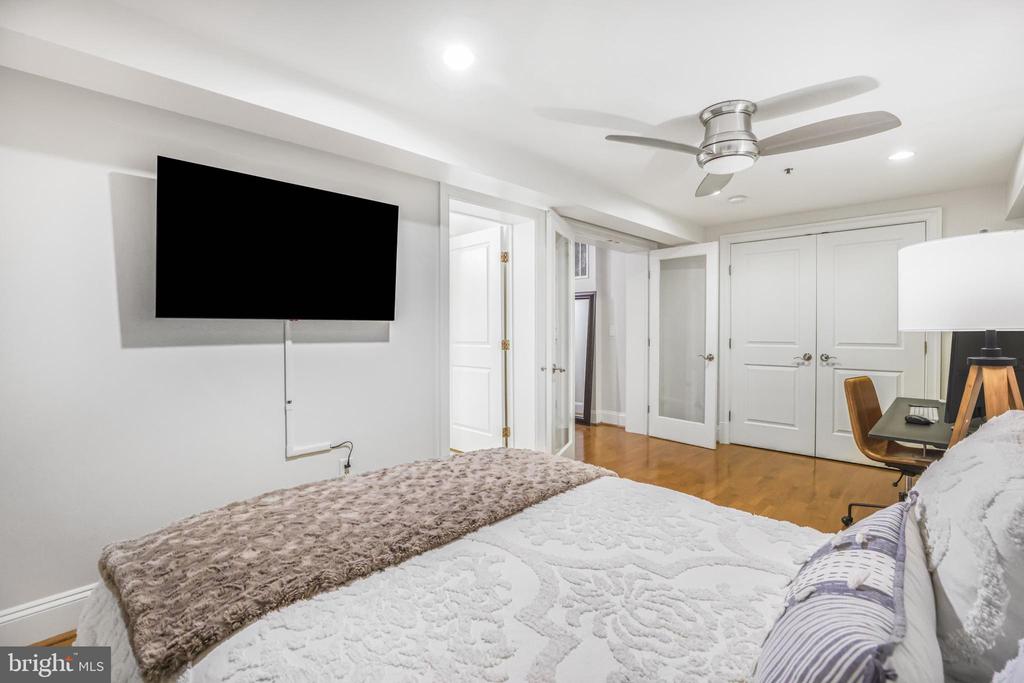 1830 JEFFERSON PLACE NW Unit: 11