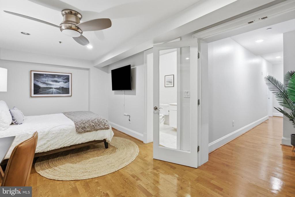 1830 JEFFERSON PLACE NW Unit: 11