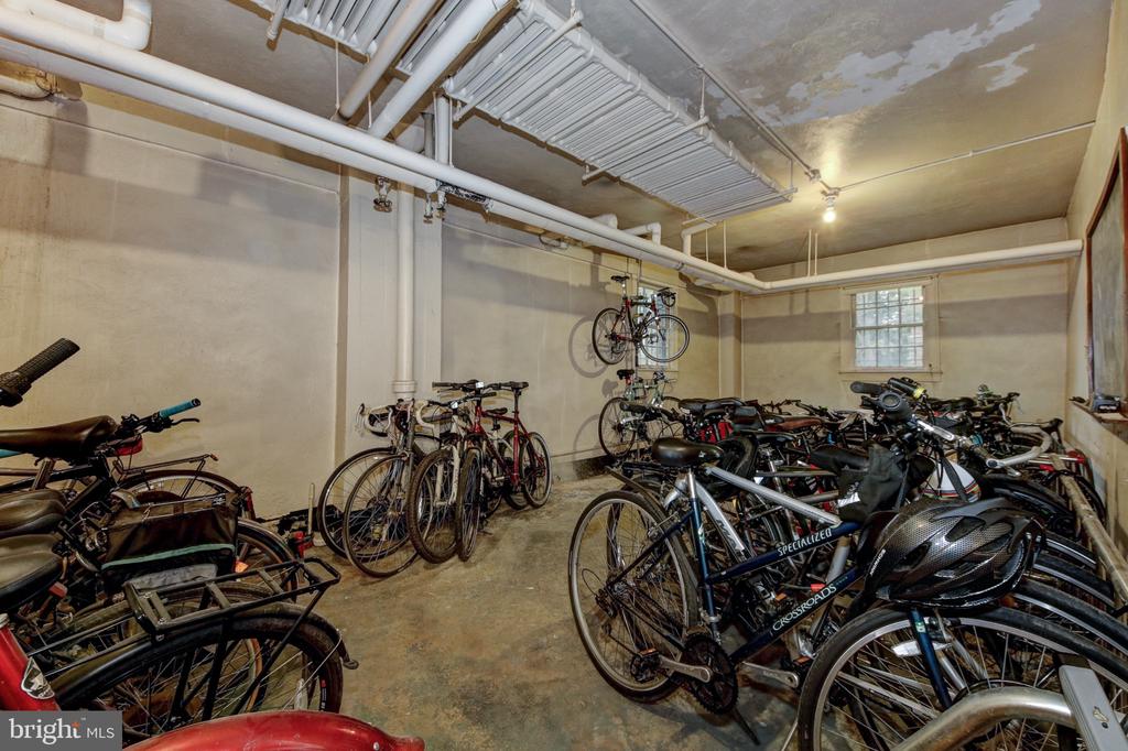 3000 TILDEN STREET NW Unit: 501-I