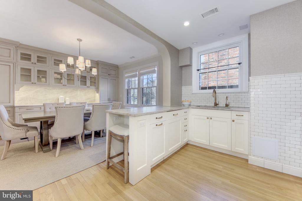3000 TILDEN STREET NW Unit: 501-I