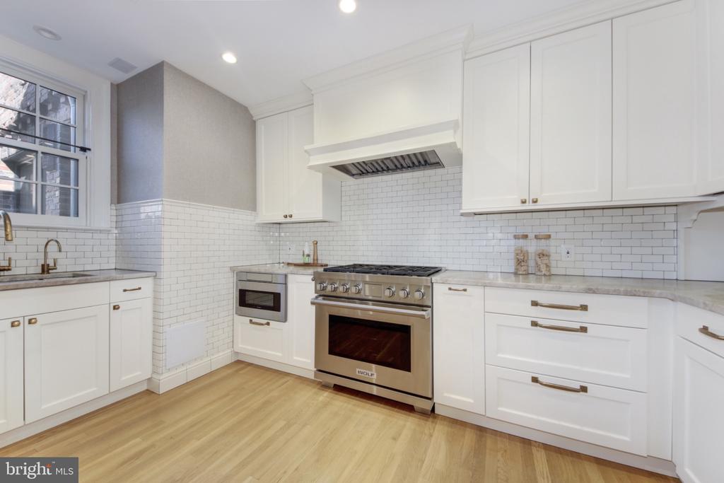 3000 TILDEN STREET NW Unit: 501-I
