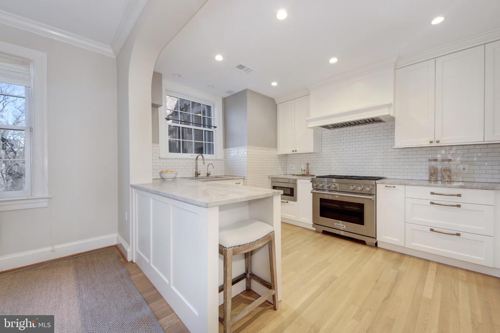 3000 TILDEN STREET NW Unit: 501-I