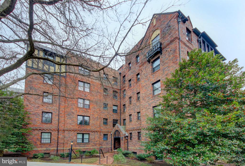 3020 TILDEN STREET NW Unit: 104