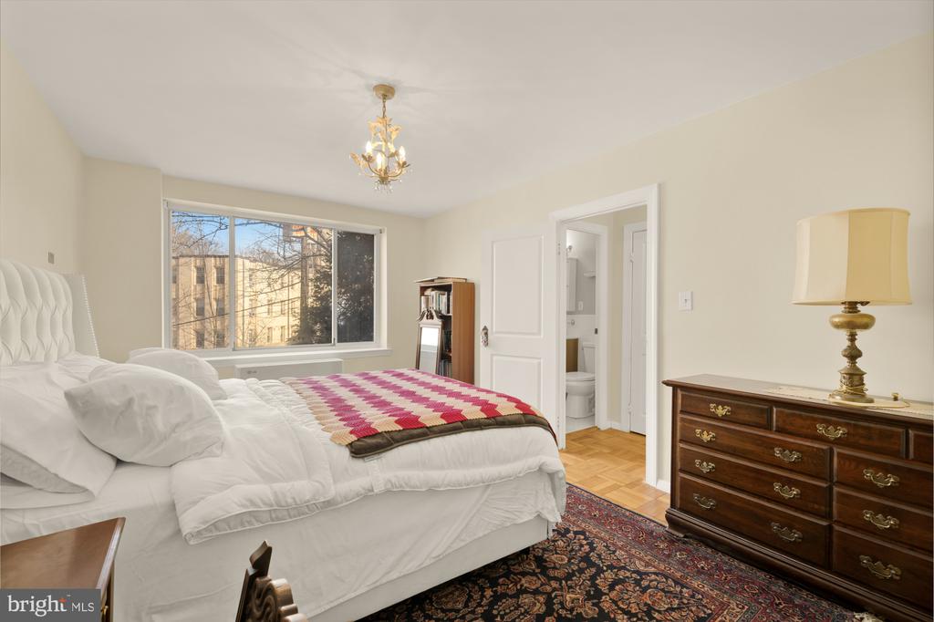 4100 W STREET NW Unit: 308