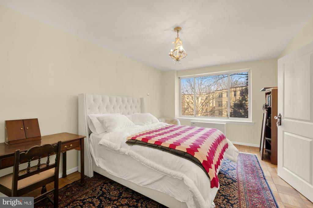 4100 W STREET NW Unit: 308
