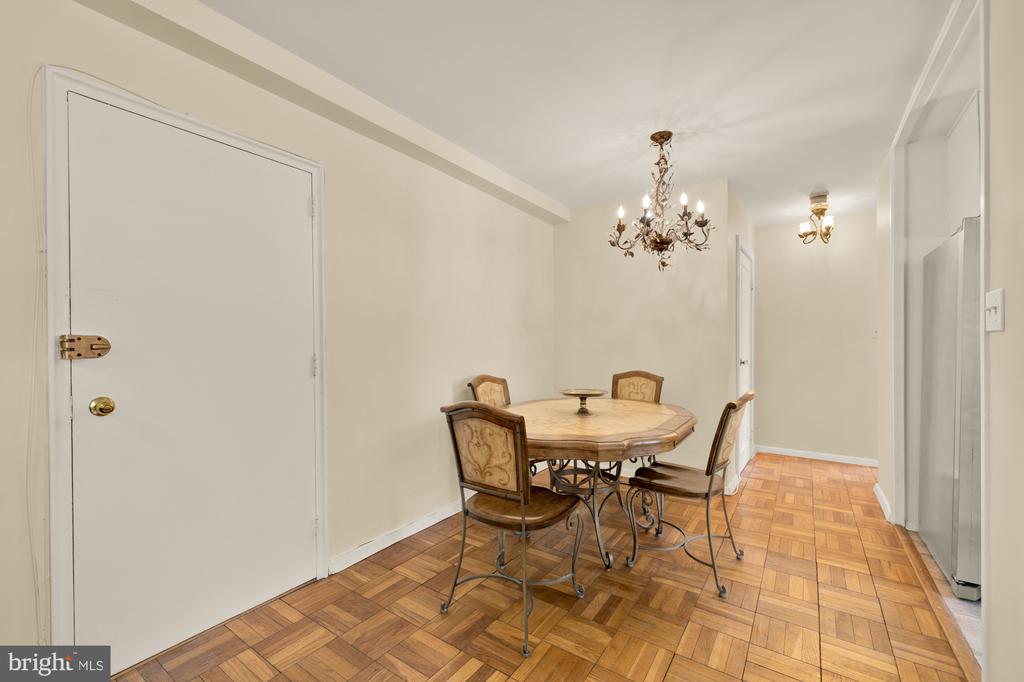 4100 W STREET NW Unit: 308
