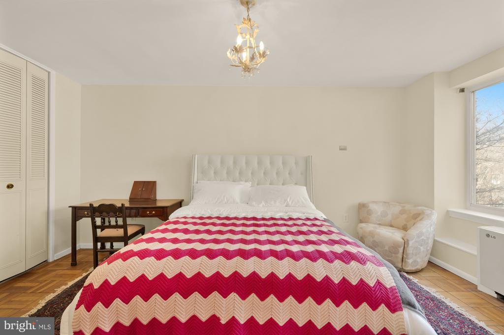 4100 W STREET NW Unit: 308