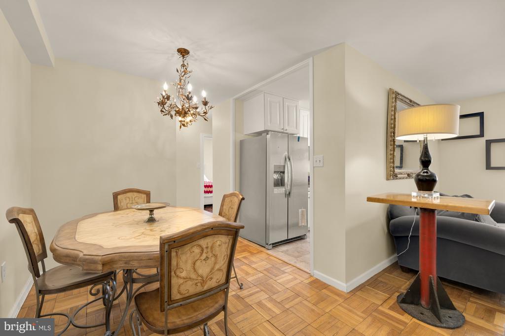 4100 W STREET NW Unit: 308