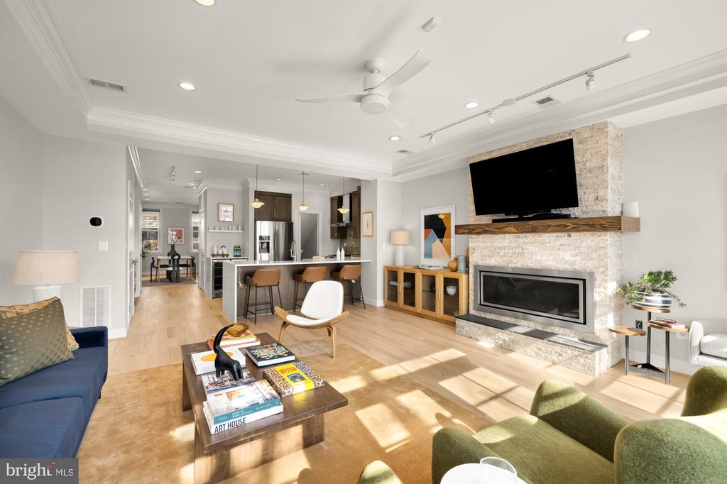 54 W STREET NW