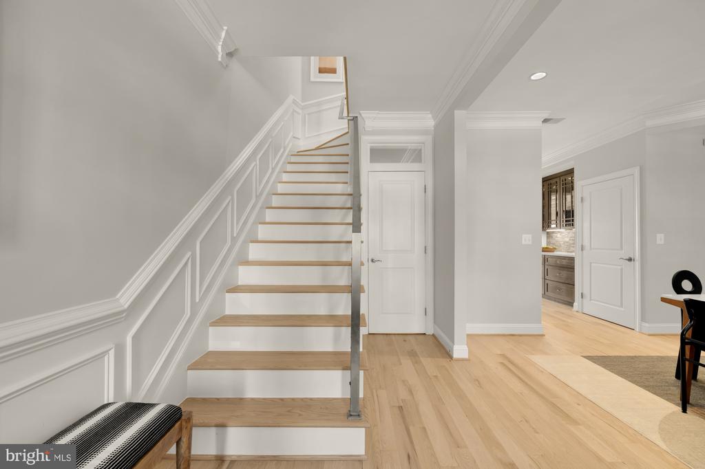 54 W STREET NW