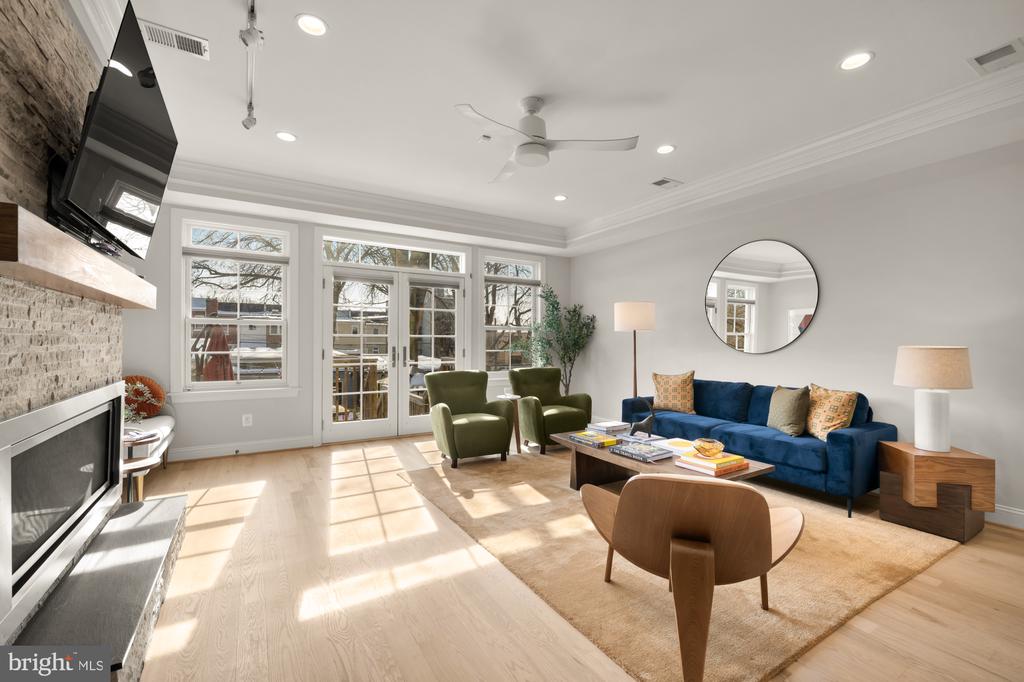 54 W STREET NW