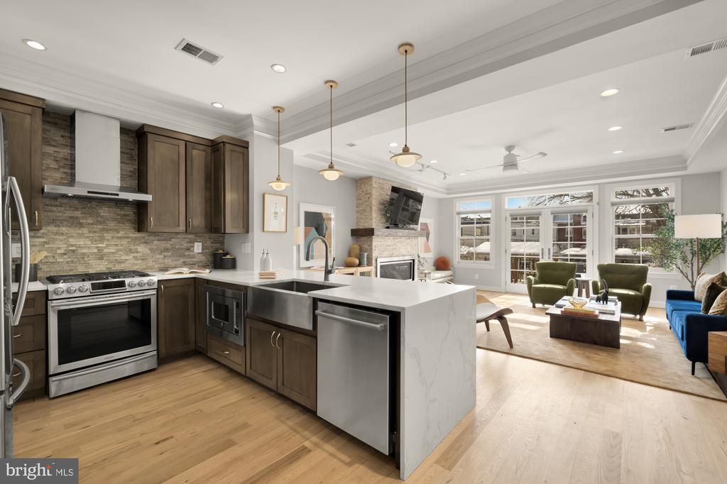 54 W STREET NW