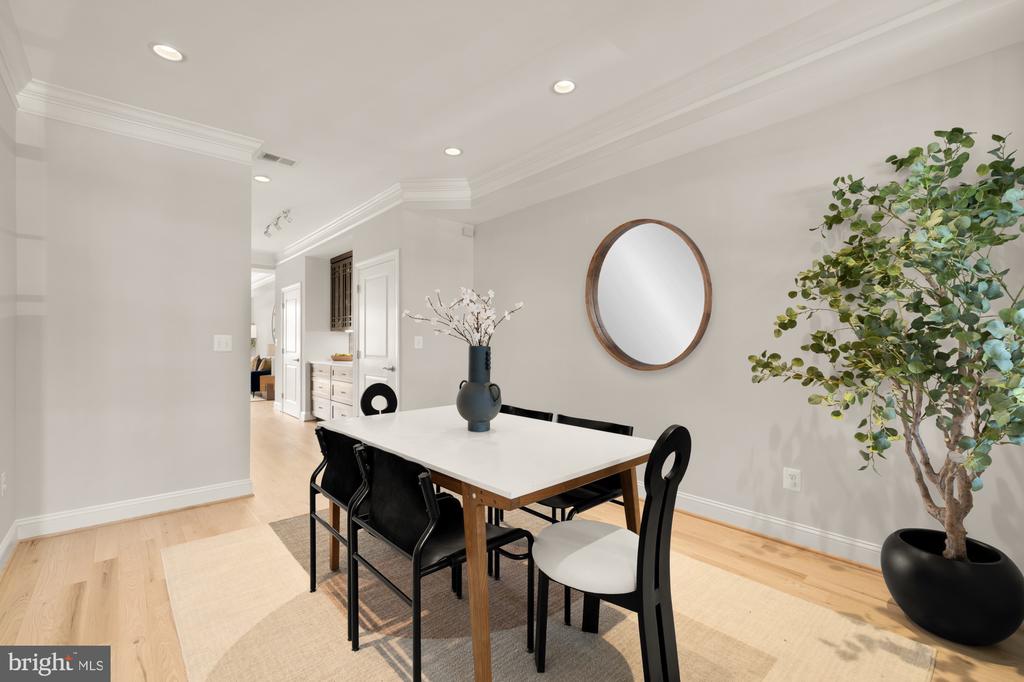 54 W STREET NW