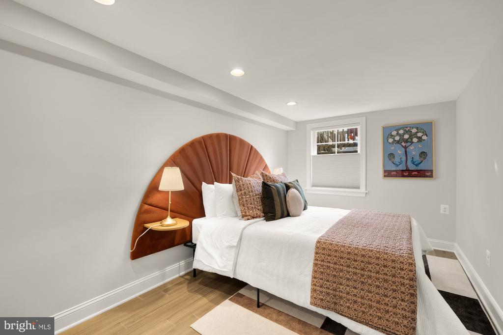 54 W STREET NW