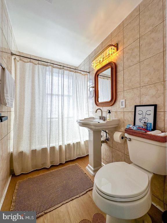 80 NEW YORK AVENUE NW Unit: 402
