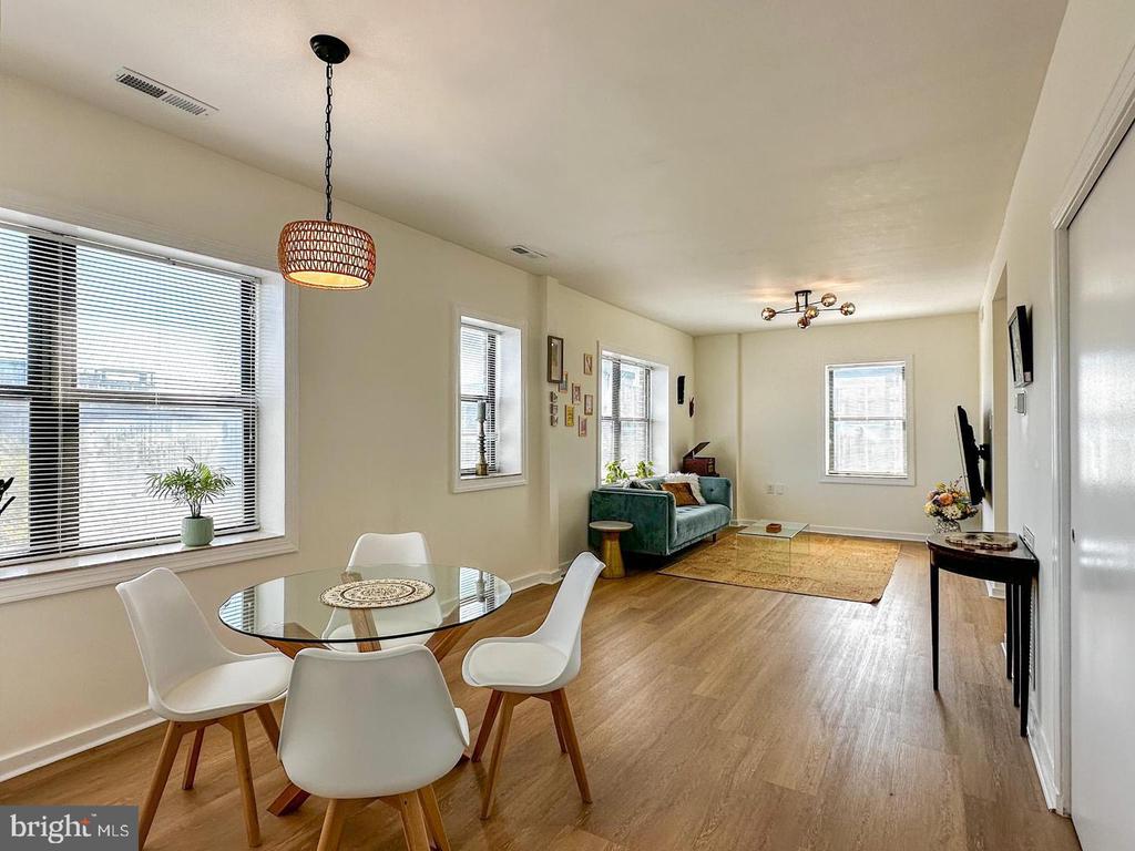 80 NEW YORK AVENUE NW Unit: 402