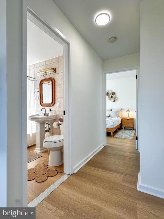 80 NEW YORK AVENUE NW Unit: 402