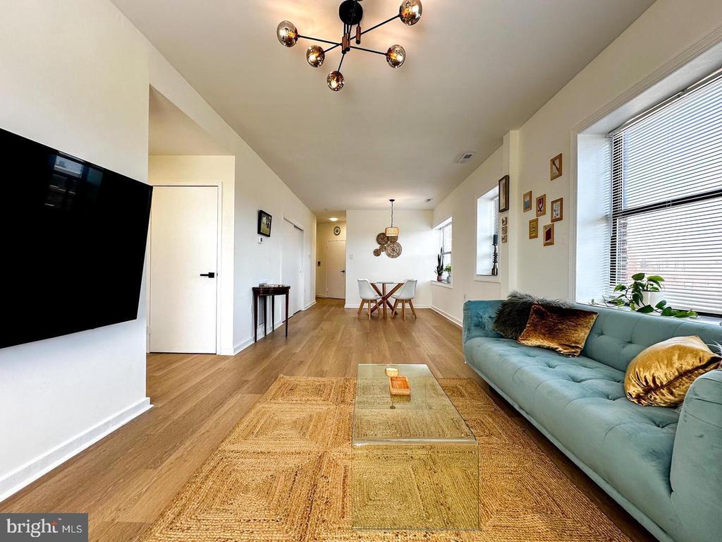 80 NEW YORK AVENUE NW Unit: 402