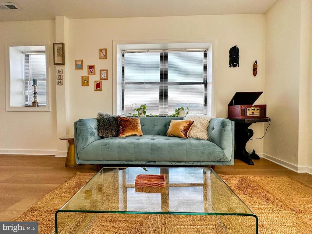 80 NEW YORK AVENUE NW Unit: 402