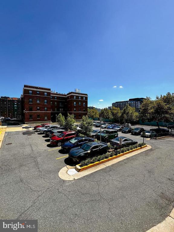 80 NEW YORK AVENUE NW Unit: 402