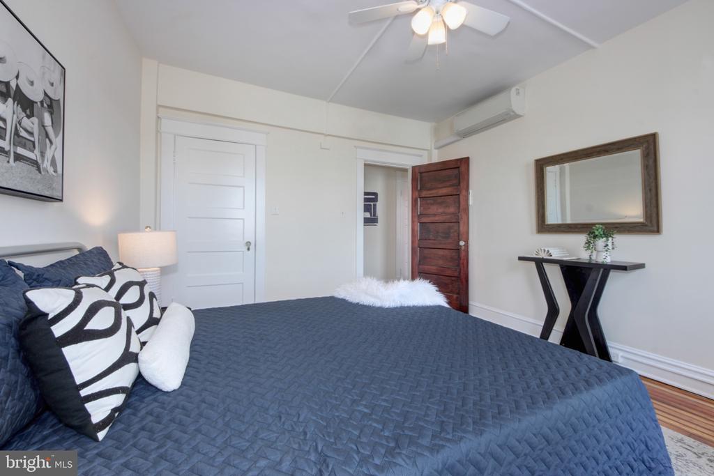1789 LANIER PLACE NW Unit: 34