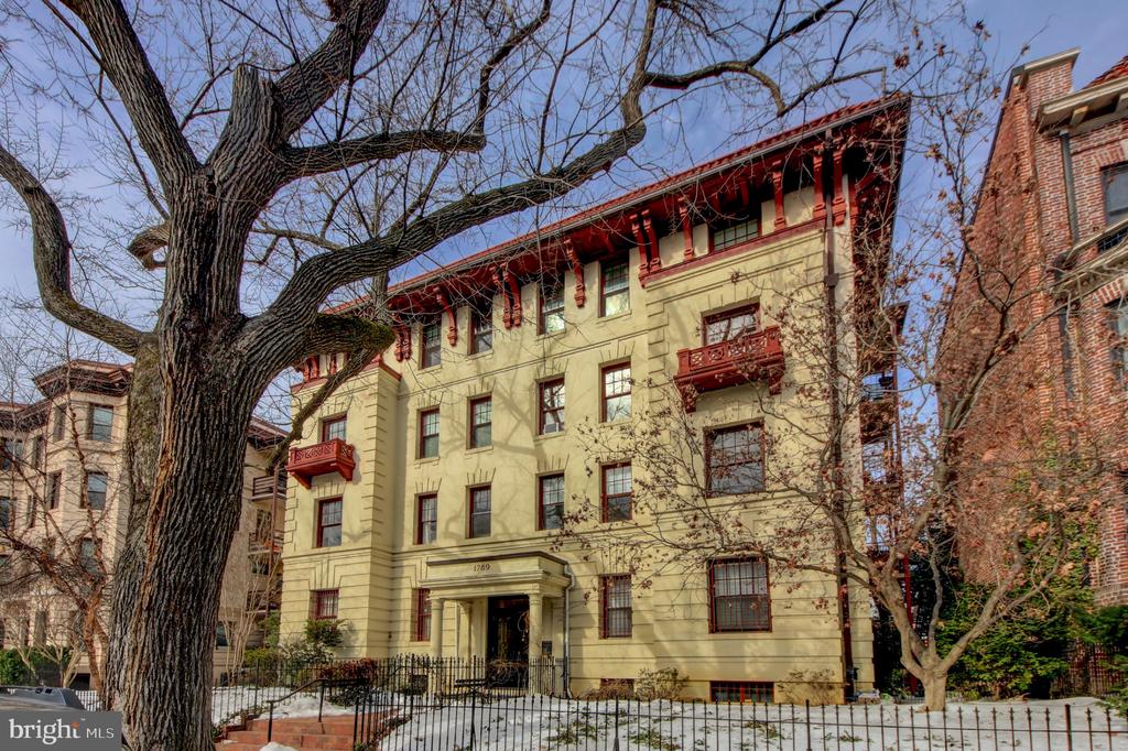 1789 LANIER PLACE NW Unit: 34