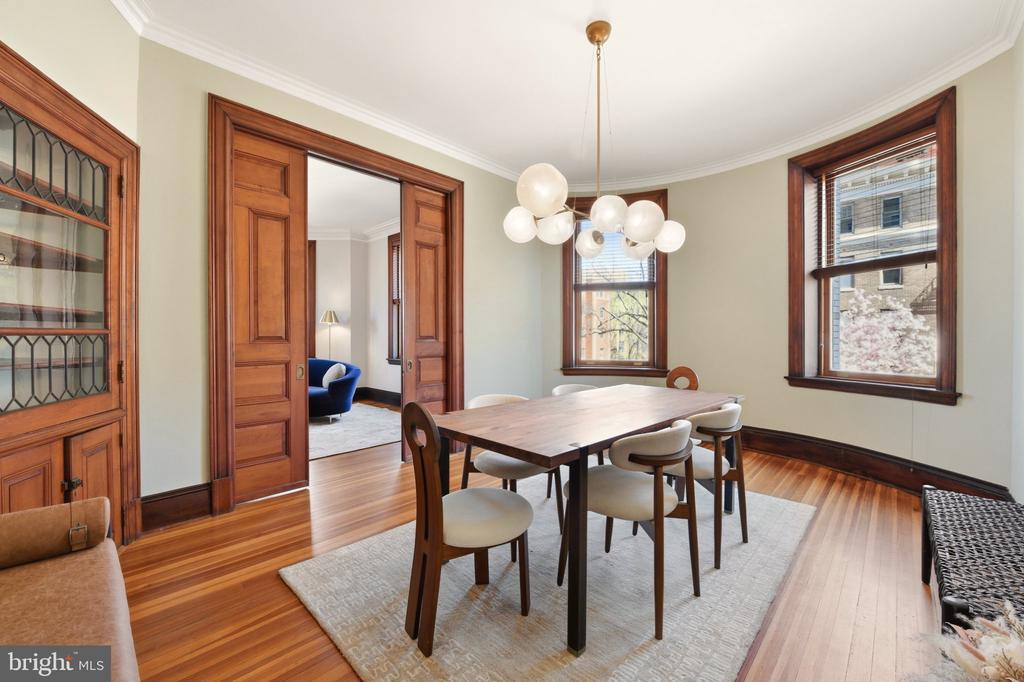 2220 20TH STREET NW Unit: 33