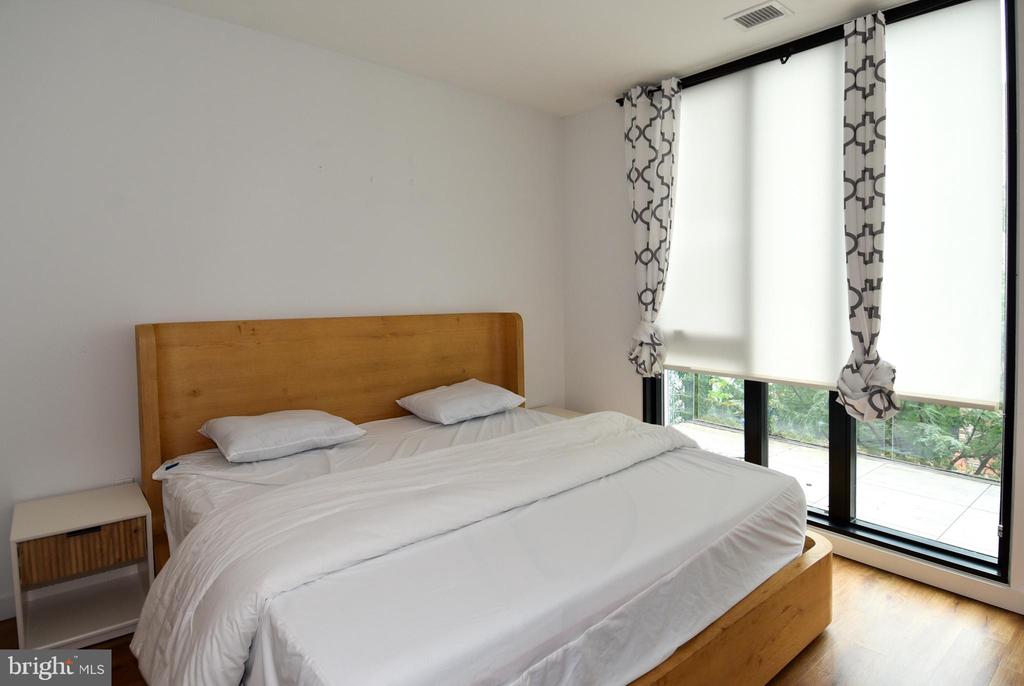 57 N STREET NW Unit: 225