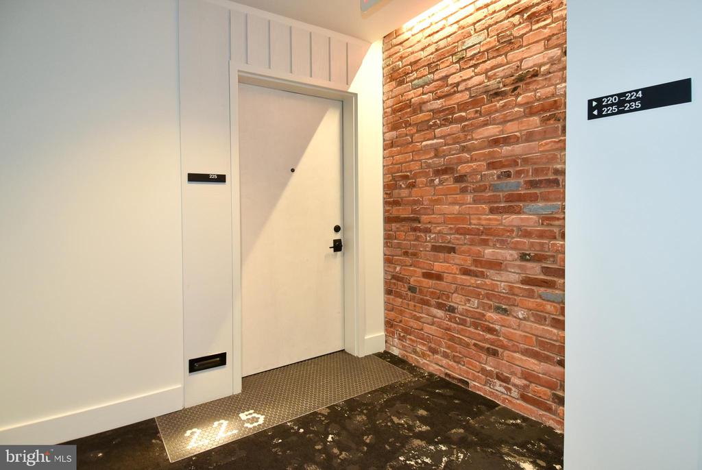57 N STREET NW Unit: 225