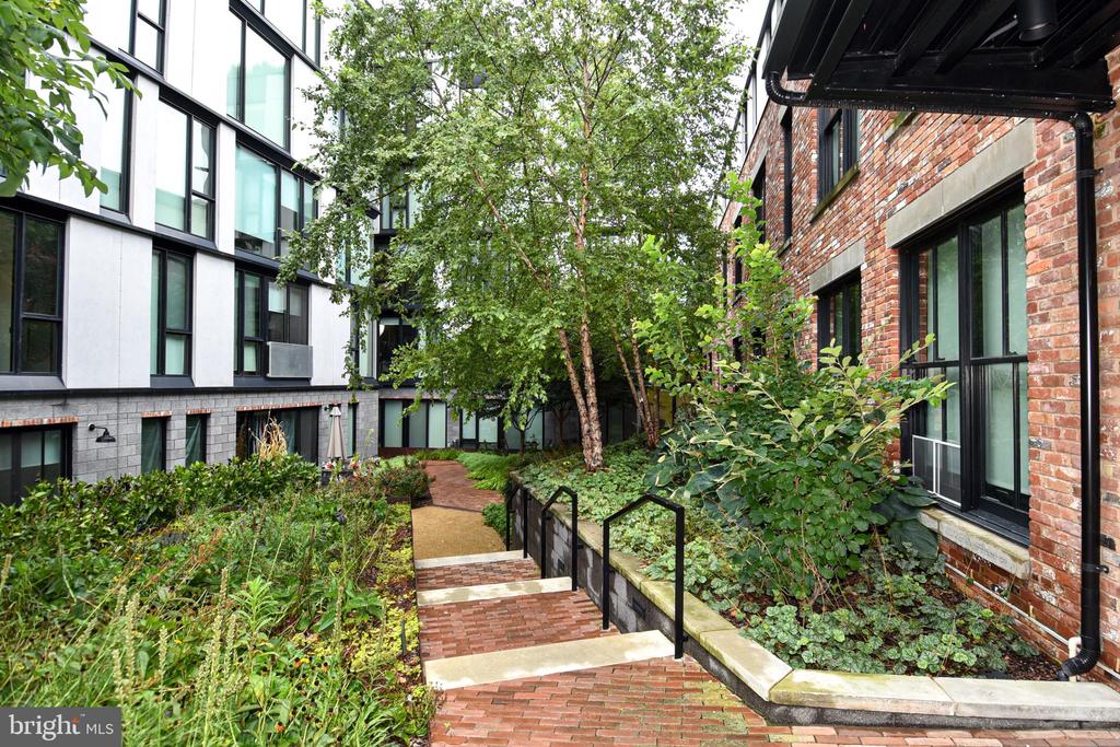 57 N STREET NW Unit: 225