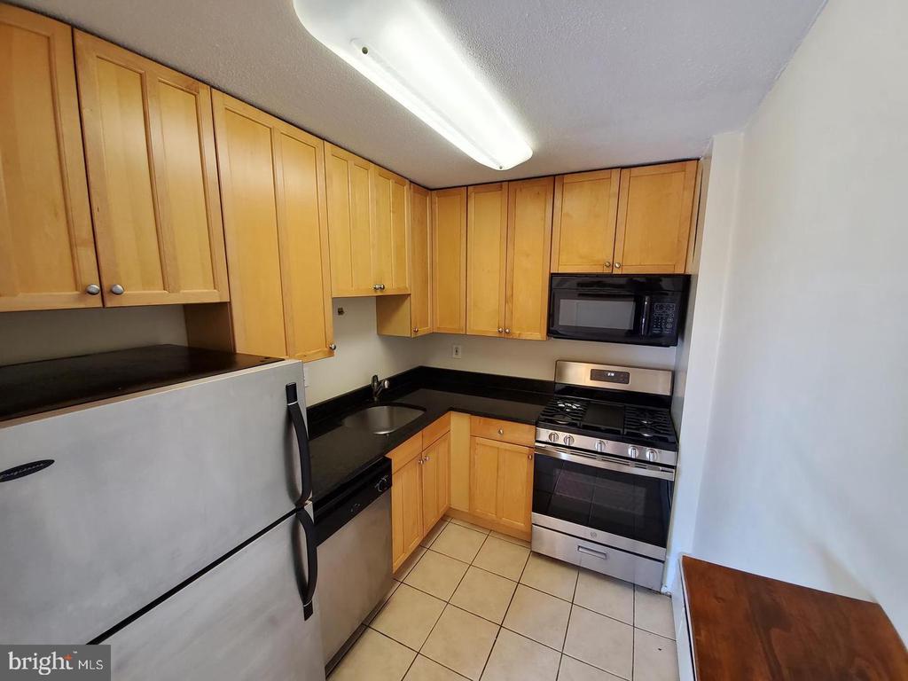 490 M STREET SW Unit: 409