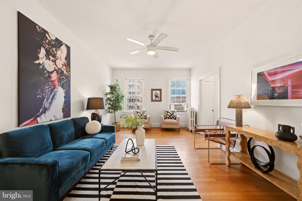5402 CONNECTICUT AVENUE NW Unit: 400