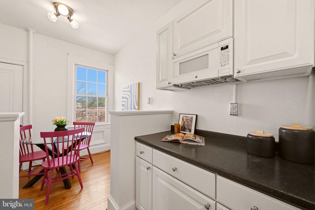 5402 CONNECTICUT AVENUE NW Unit: 400