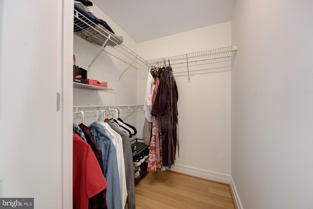 915 E STREET NW Unit: 505