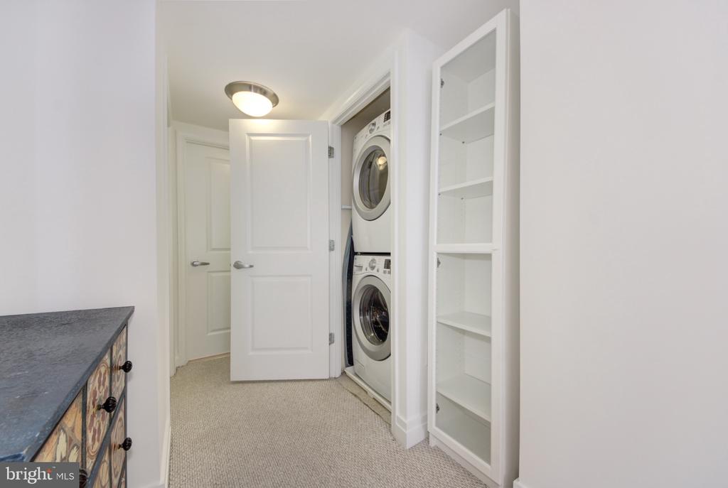 915 E STREET NW Unit: 505