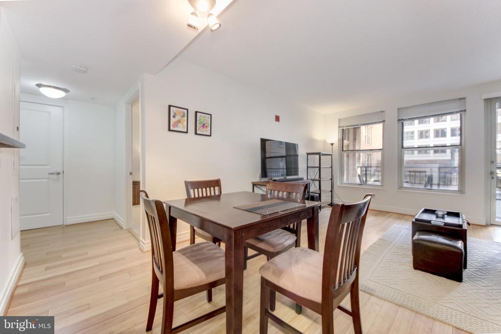 915 E STREET NW Unit: 505