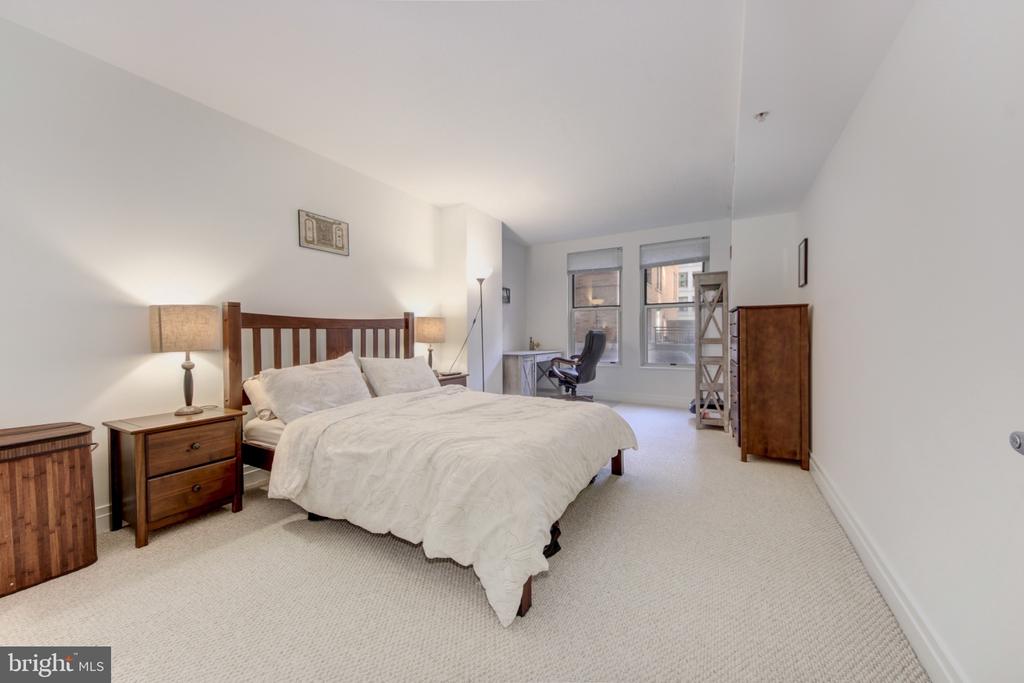 915 E STREET NW Unit: 505