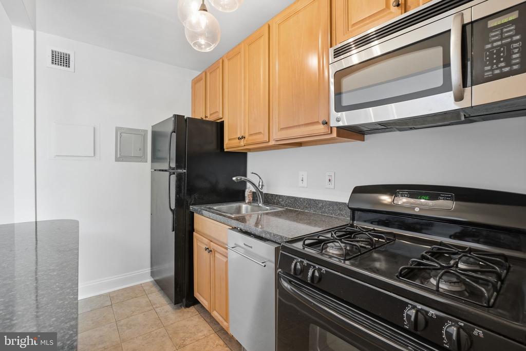 1260 21ST STREET NW Unit: 314