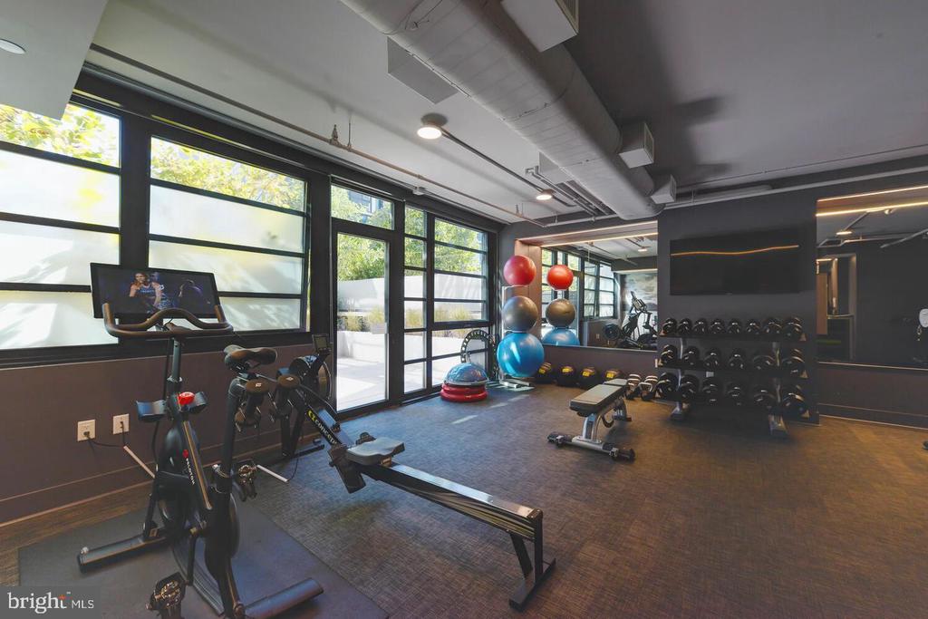 1300 4TH STREET SE Unit: 205