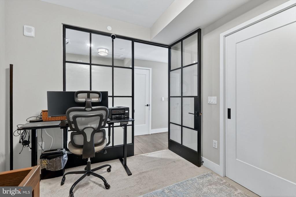 1300 4TH STREET SE Unit: 205