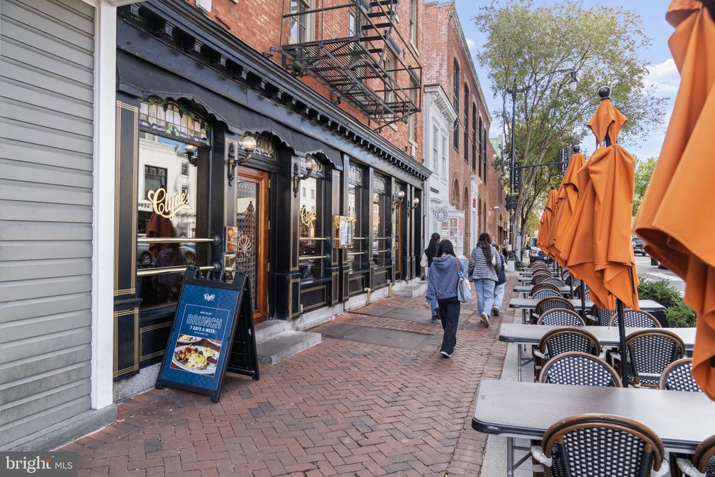 3303 WATER STREET NW Unit: 4B