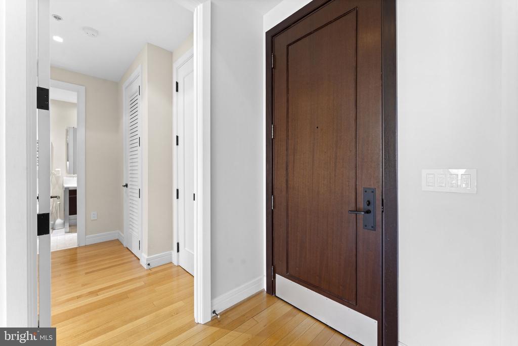 3303 WATER STREET NW Unit: 4B