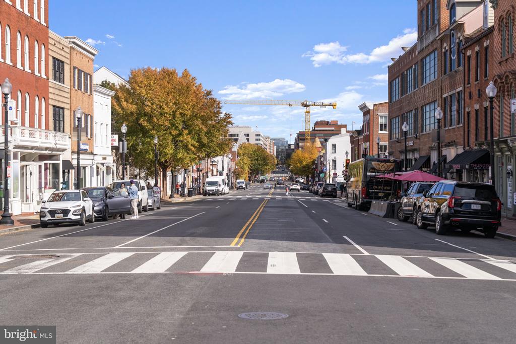 3303 WATER STREET NW Unit: 4B