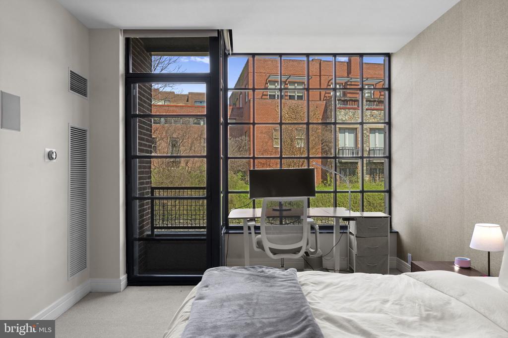 3303 WATER STREET NW Unit: 4B