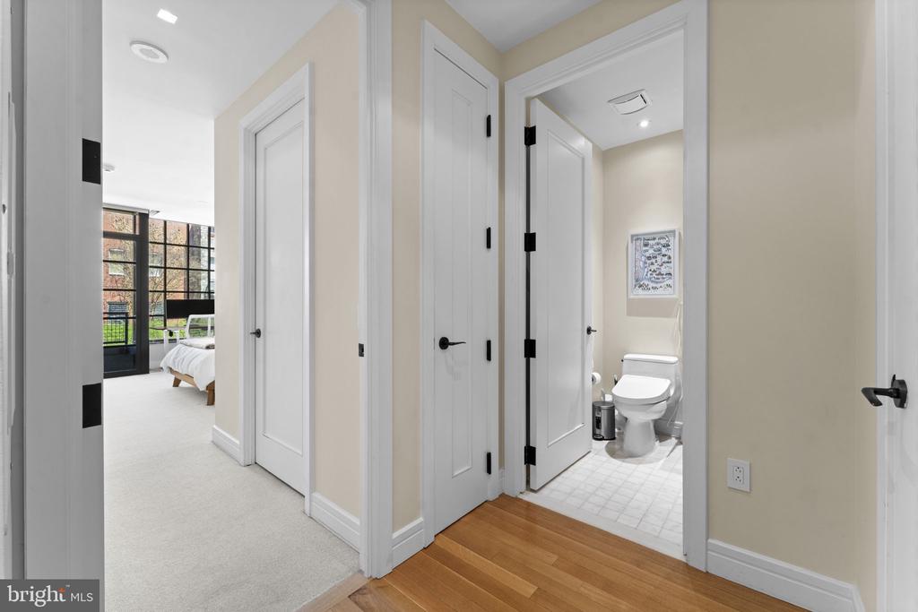 3303 WATER STREET NW Unit: 4B