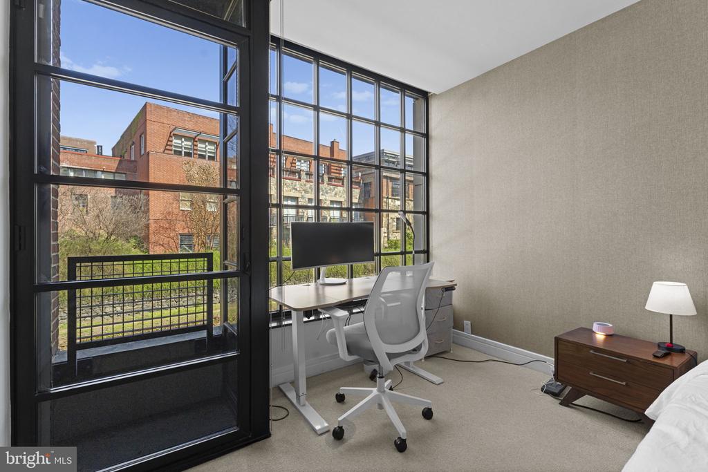 3303 WATER STREET NW Unit: 4B